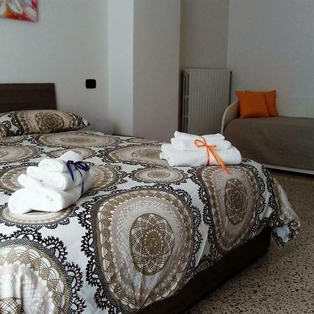 B&B Malaga 살레르노 외부 사진