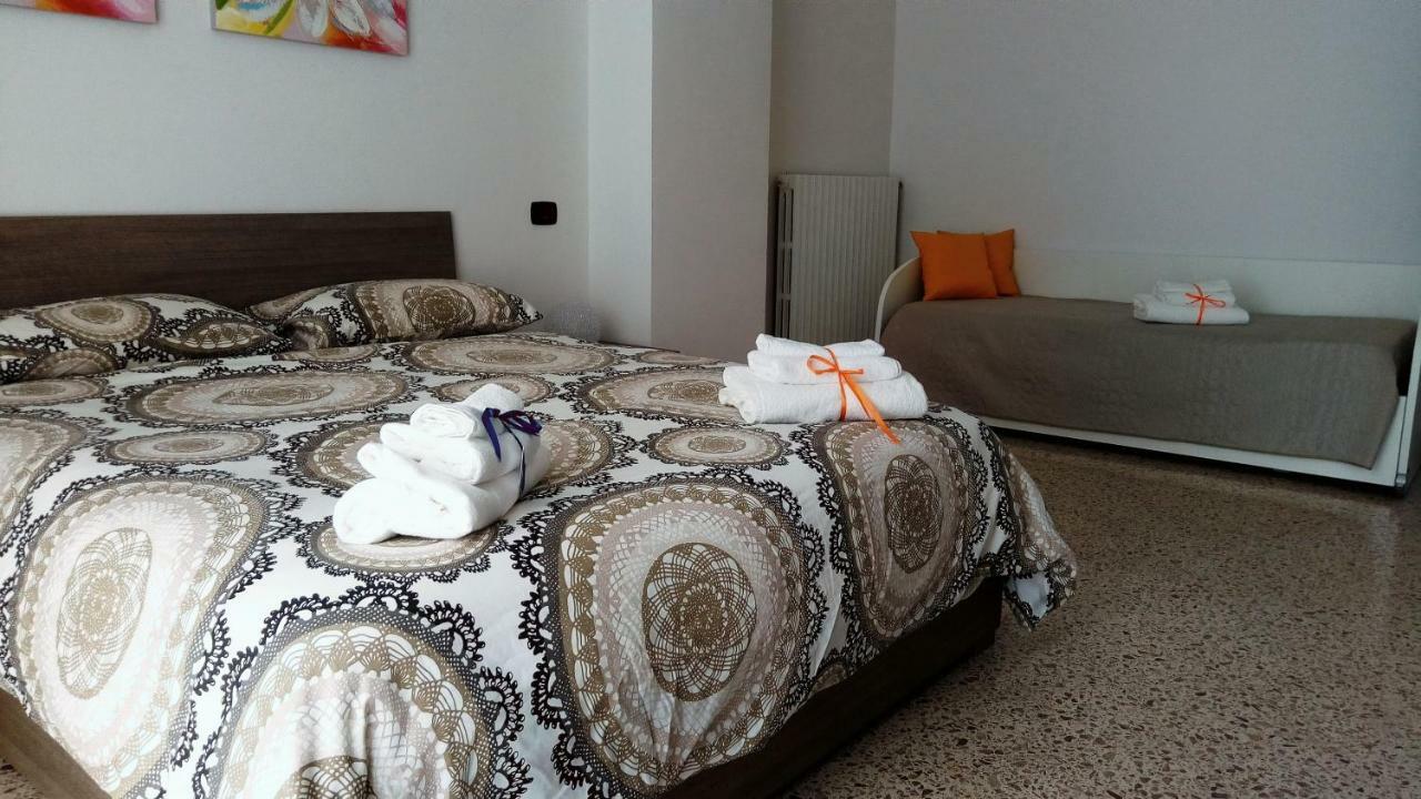 B&B Malaga 살레르노 외부 사진